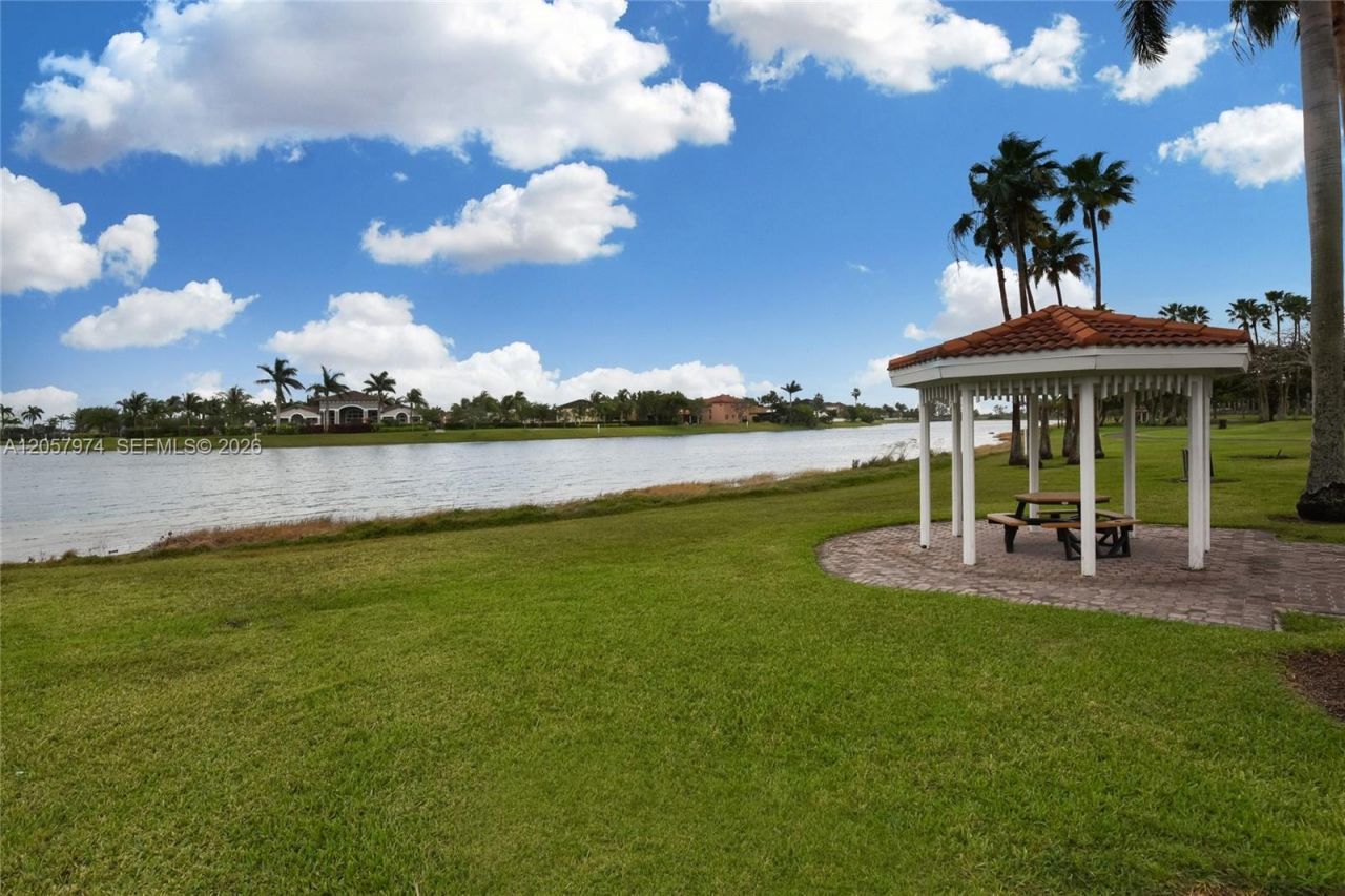 8897 SW 225th St, Cutler Bay, FL 33190 Photo