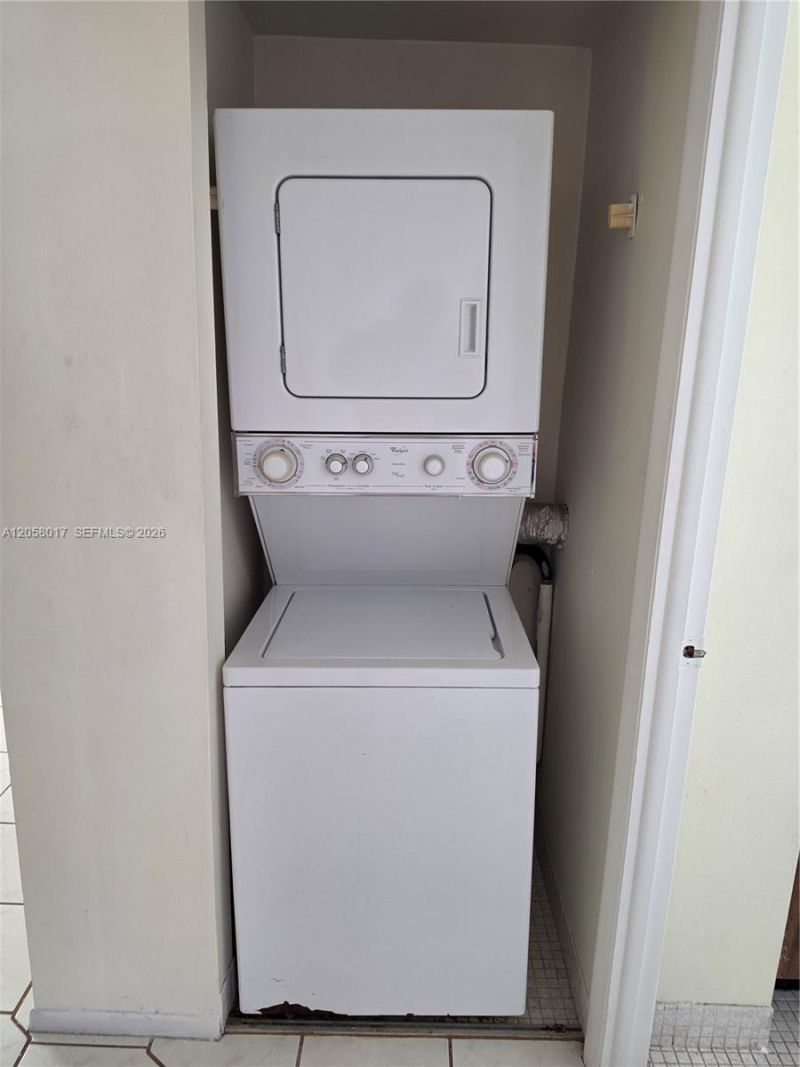 4158 Inverrary Dr , Unit 308, Lauderhill, FL 33319 Photo