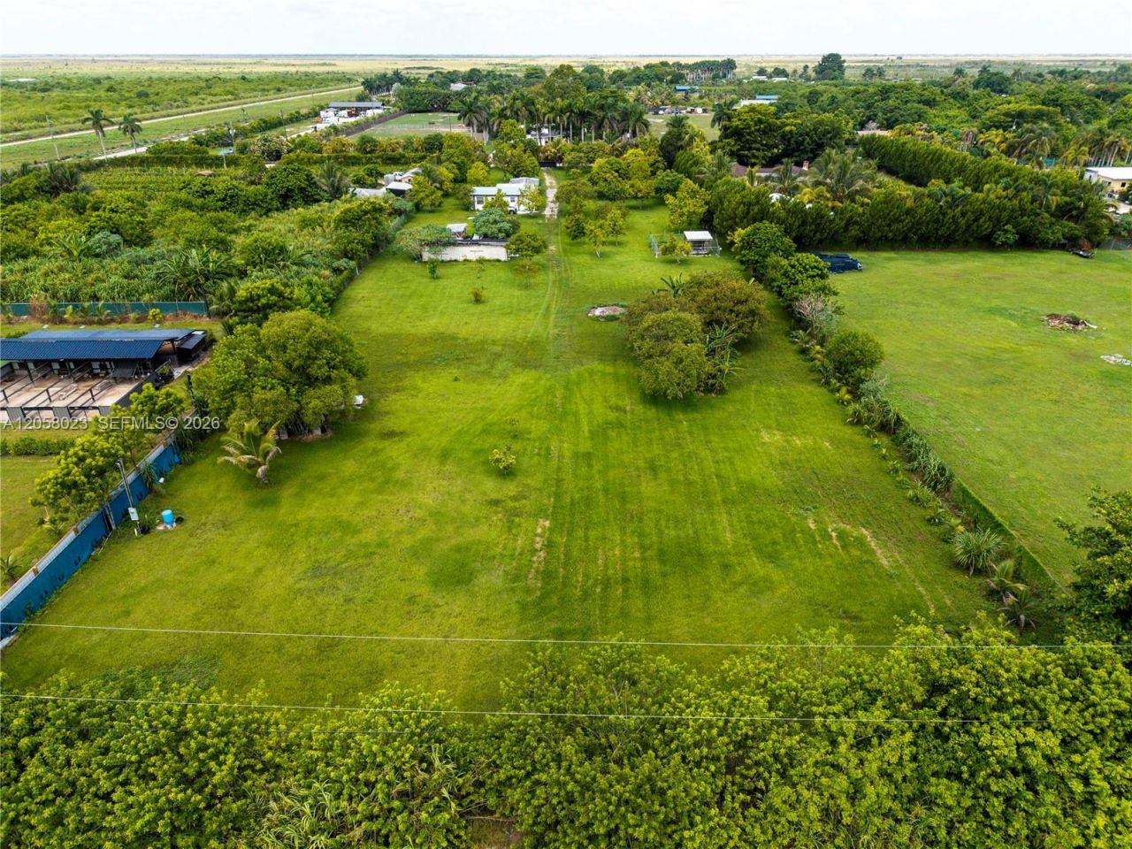 166550 SW 209 St, Miami, FL 33187 Photo