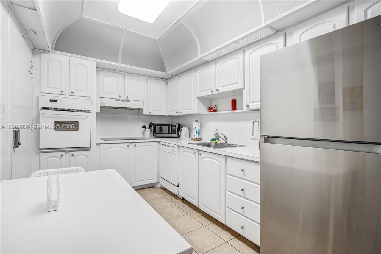 4001 S Ocean Dr , Unit 16E, Hollywood, FL 33019 Photo