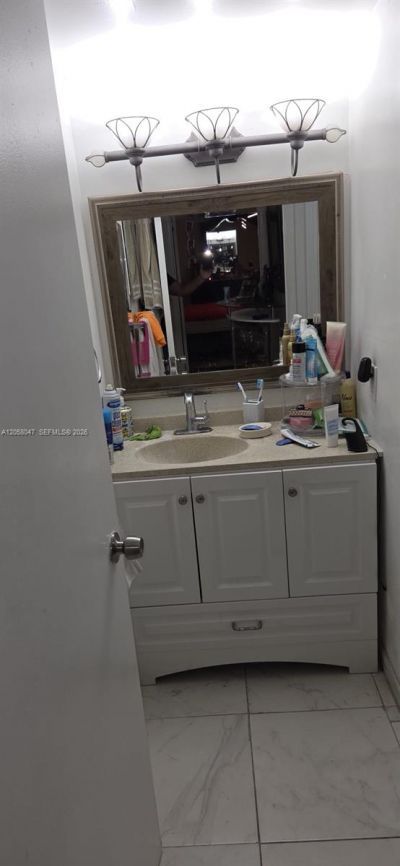 9688 Fontainebleau Blvd , Unit 502, Miami, FL 33172 Photo