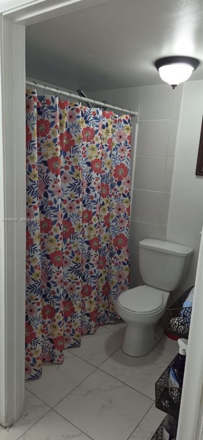 9688 Fontainebleau Blvd , Unit 502, Miami, FL 33172 Photo