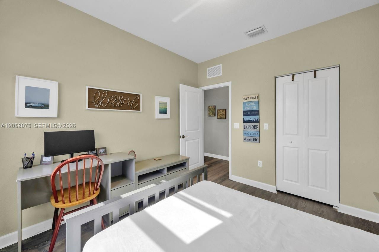 24970 SW 108th Ave , Unit 1, Homestead, FL 33032 Photo