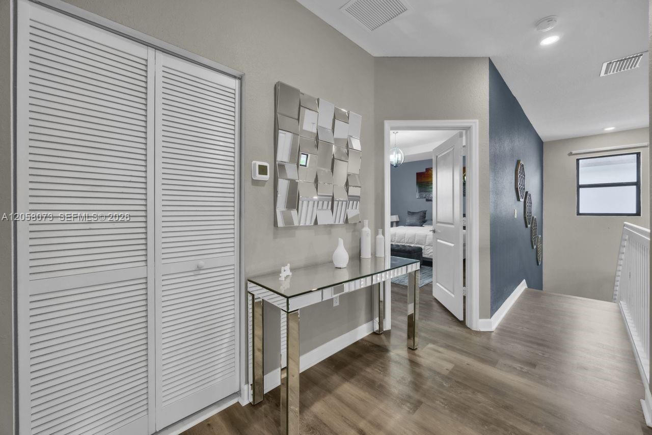 24970 SW 108th Ave , Unit 1, Homestead, FL 33032 Photo