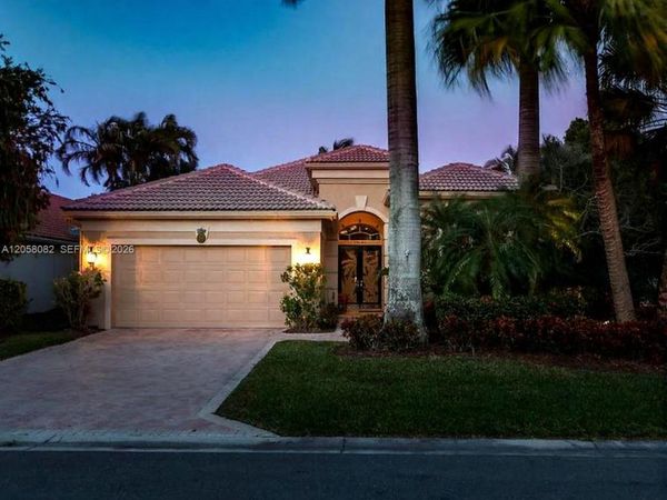 8155 Cypress Point Rd , West Palm Beach, FL 33412