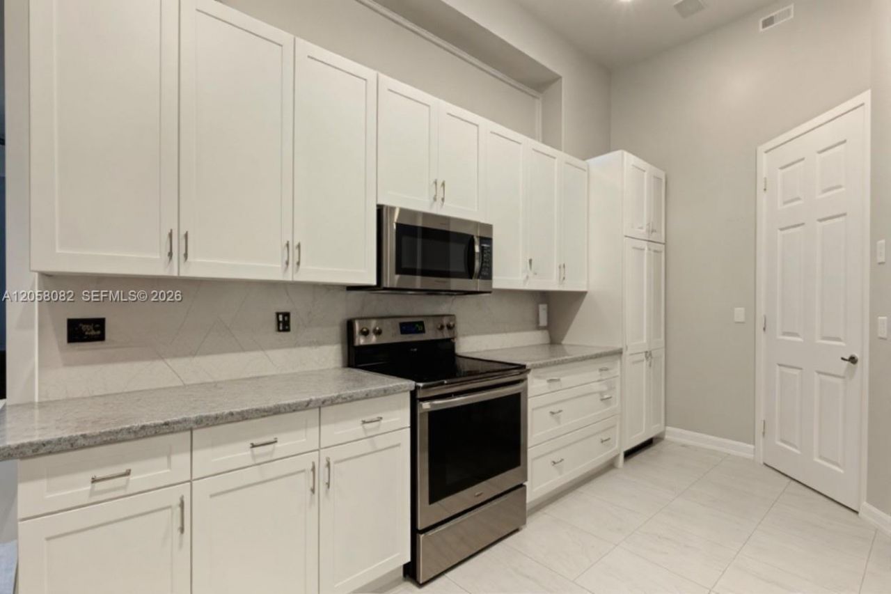 8155 Cypress Point Rd , West Palm Beach, FL 33412 Photo