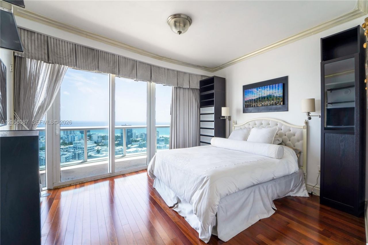 1000 S Pointe Dr , Unit 2501, Miami Beach, FL 33139 Photo
