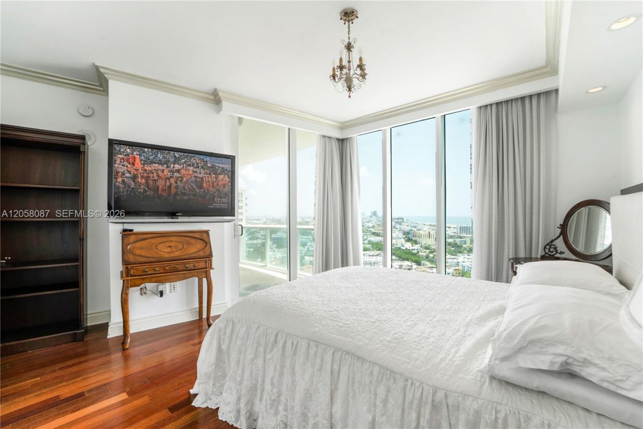 1000 S Pointe Dr , Unit 2501, Miami Beach, FL 33139 Photo