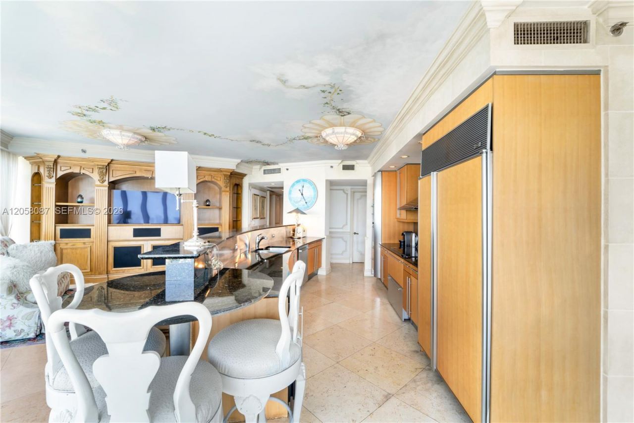 1000 S Pointe Dr , Unit 2501, Miami Beach, FL 33139 Photo