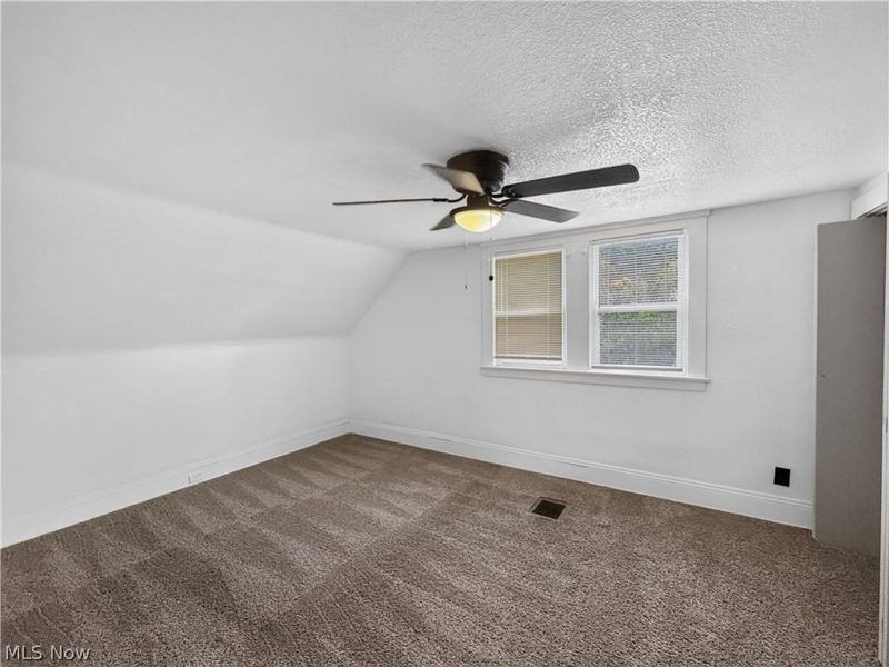 9705 Orleans Avenue, Cleveland, OH 44105 Photo 11