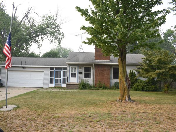 1948 Lawnel Avenue, Muskegon, MI 49441