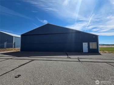 4028 Airport Way , East Wenatchee, WA 98802