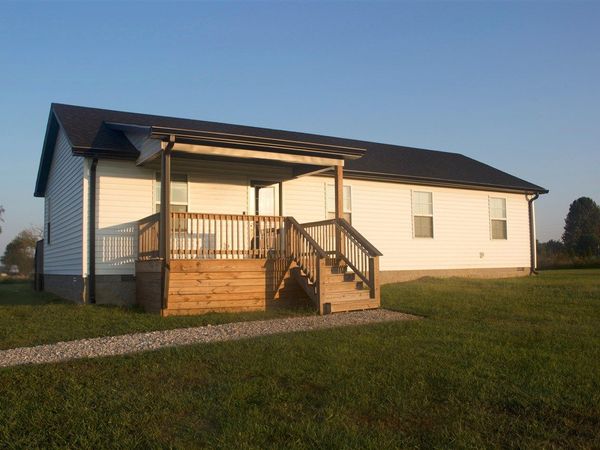 2461 Blaine Evans Road, Smiths Grove, KY 42171