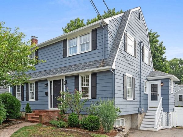26 Hawthorn Ave, Needham, MA 02492