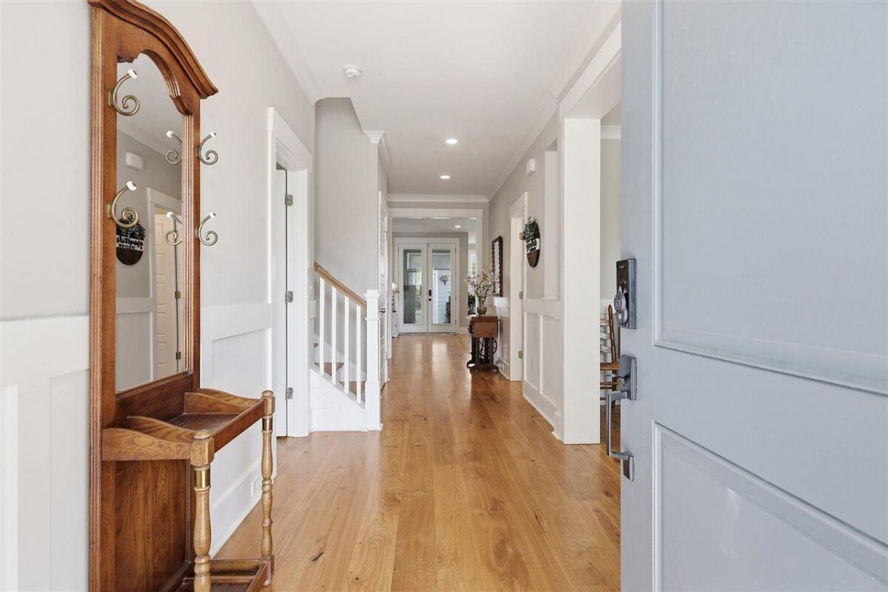 243 Scholar Way Photo 15