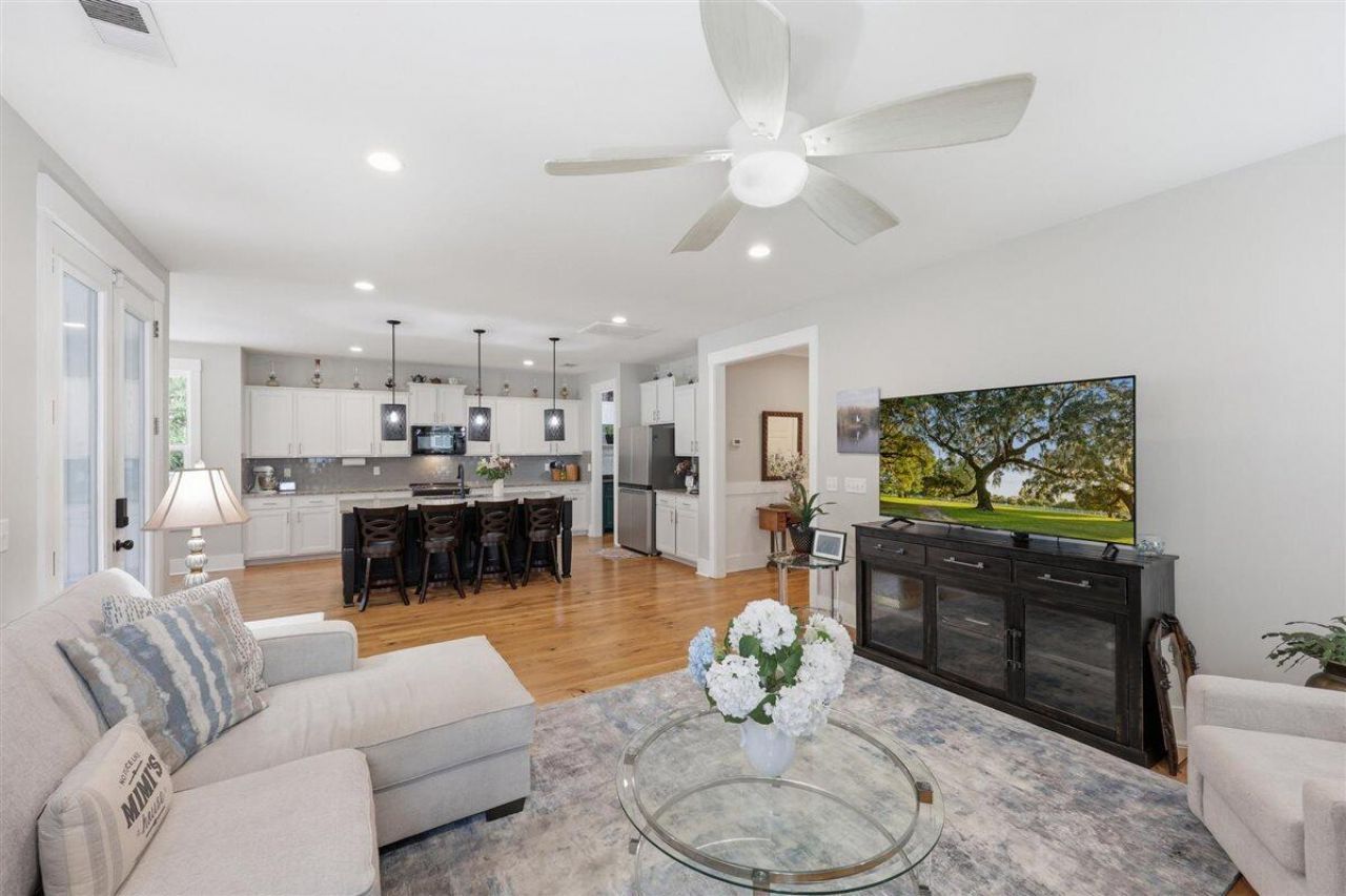 243 Scholar Way Photo 20
