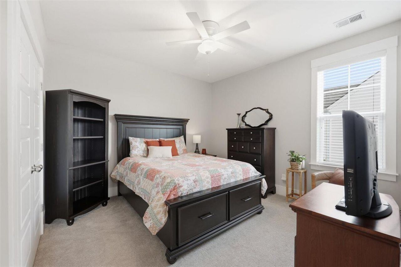 243 Scholar Way Photo 44