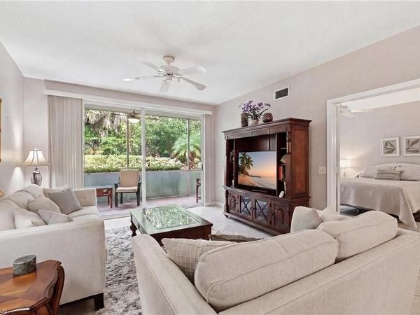 2245 Hidden Lake DR , Unit 3, NAPLES, FL 34112