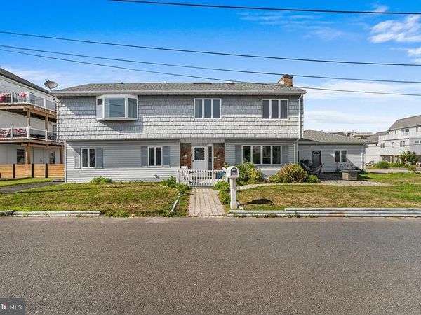 113 ILLINOIS AVENUE, WARETOWN, NJ 08758