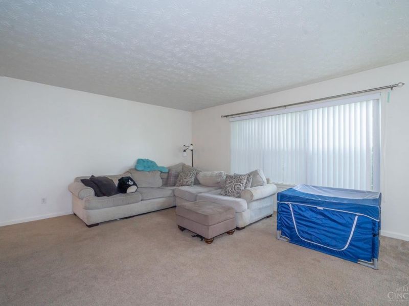 671 Townsen Place, Trenton, OH 45067 Photo 5