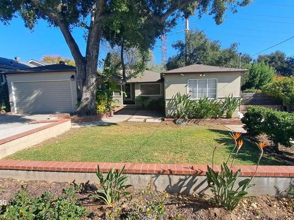 4450 Alta Canyada Road, La Canada Flintridge, CA 91011