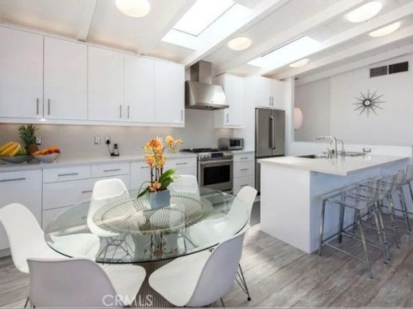 224 39th Street, Manhattan Beach, CA 90266