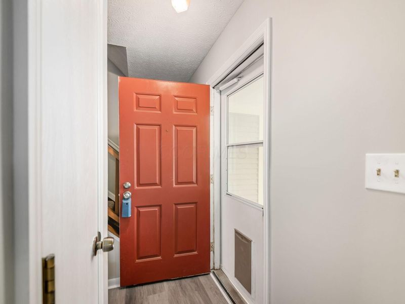 2407 Sanford Drive, Columbus, OH 43235 Photo 5