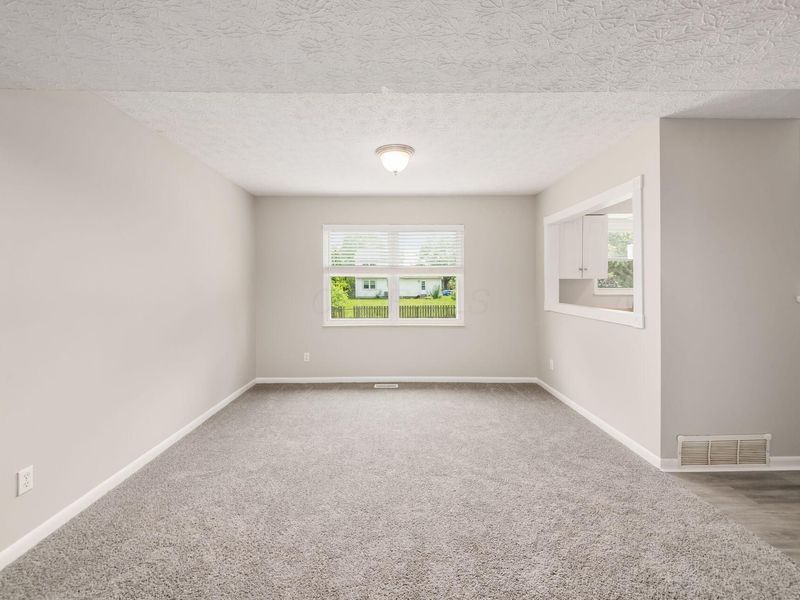 2407 Sanford Drive, Columbus, OH 43235 Photo 9