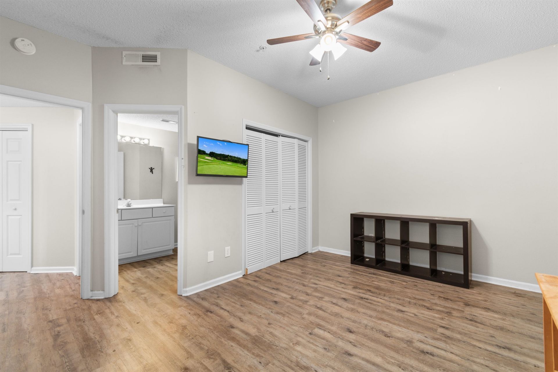 1551 Spinnaker Dr.  Photo 22