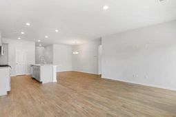 110 Sea Oats Street photo 4