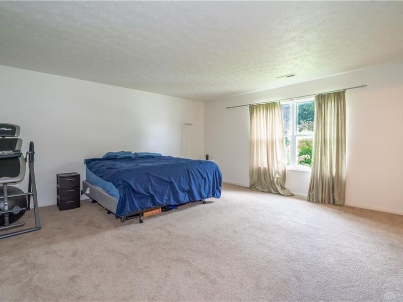 671 Townsen Place, Trenton, OH 45067 Photo 13