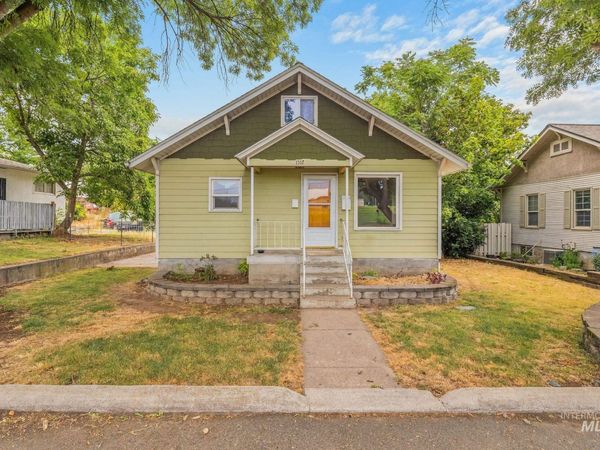 1517 11th Avenue, Lewiston, ID 83501
