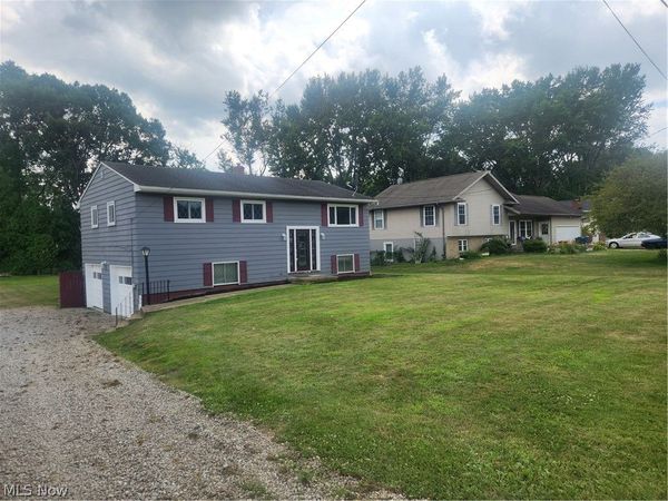 1168 Everbright Drive, Uniontown, OH 44685