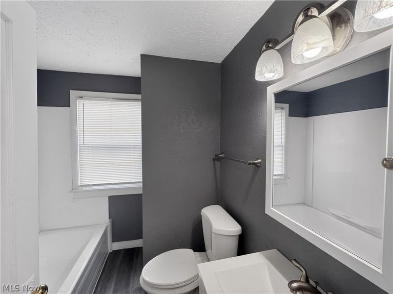 10409 Nelson Avenue, Cleveland, OH 44105 Photo 7