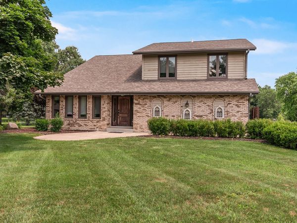 5 Paso Fino Street , Lemont, IL 60439