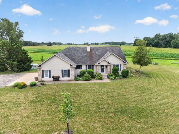 7265 COUNTY RD D, Omro, WI 54963