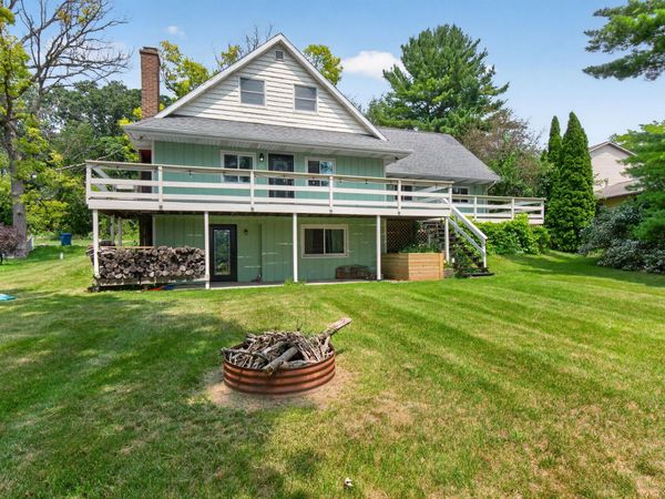 539 Fox Lake Trail, Horton, MI 49246