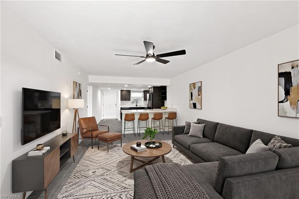 16881 Davis Rd , Unit 313, Fort Myers, FL 33908 Photo