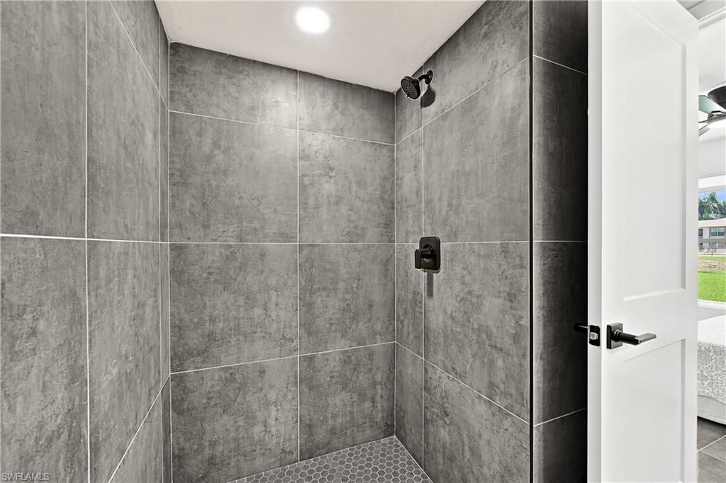 16881 Davis Rd , Unit 313, Fort Myers, FL 33908 Photo
