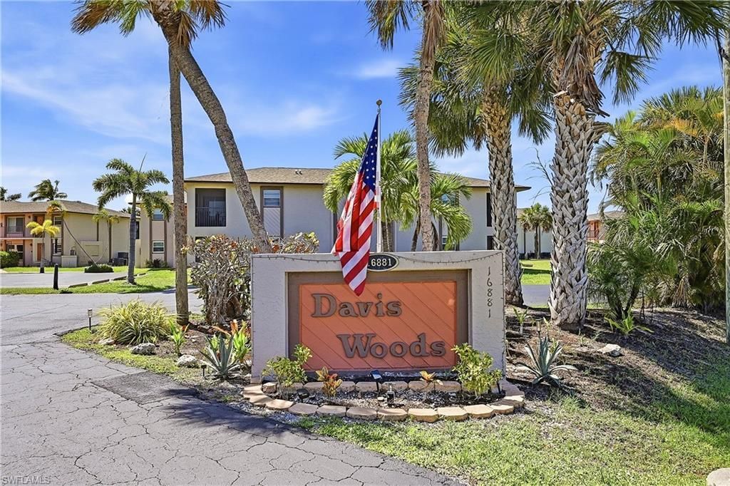 16881 Davis Rd , Unit 313, Fort Myers, FL 33908 Photo