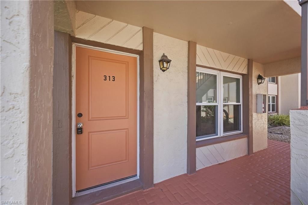 16881 Davis Rd , Unit 313, Fort Myers, FL 33908 Photo