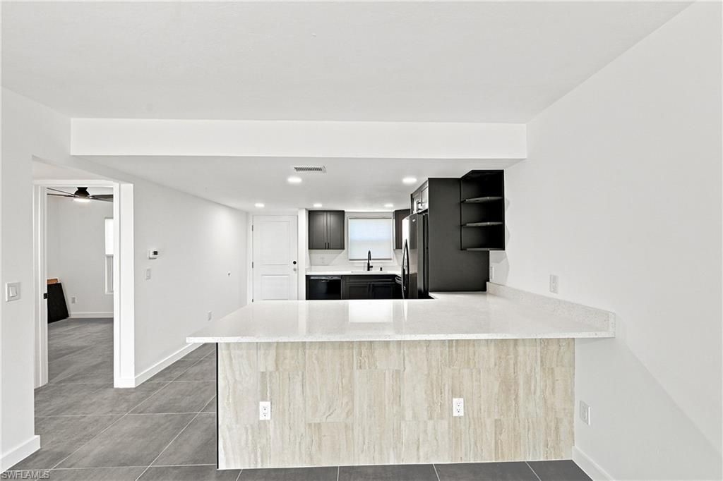 16881 Davis Rd , Unit 313, Fort Myers, FL 33908 Photo