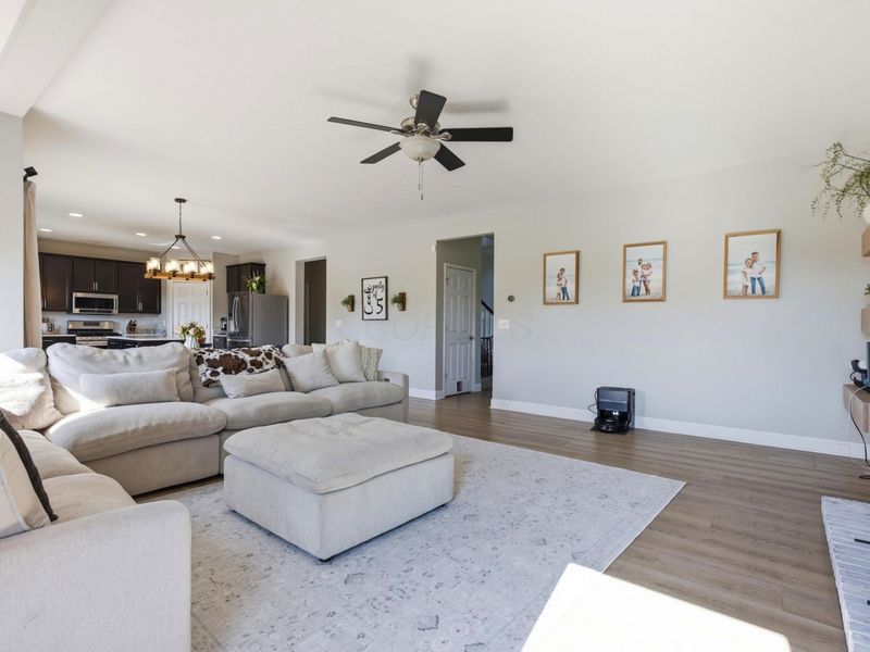15115 Home Court, Ashville, OH 43103 Photo 14