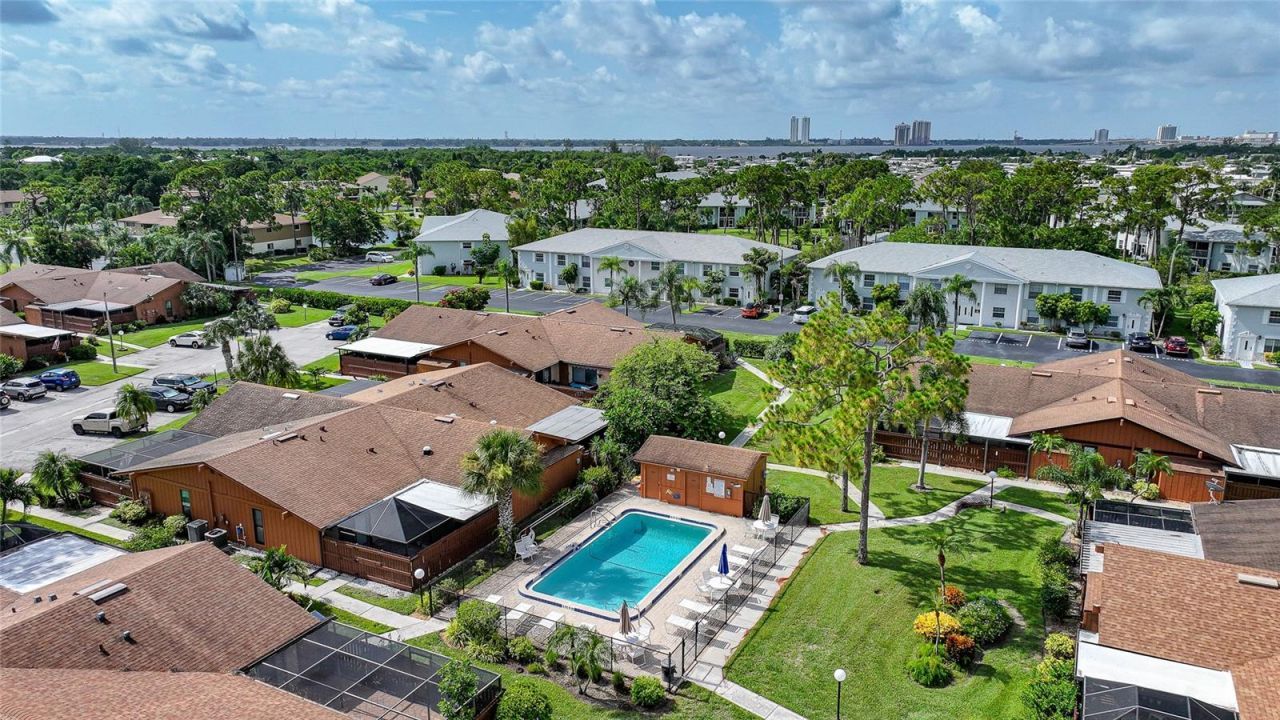 5625 Foxlake Drive, North Fort Myers, FL 33917 Photo