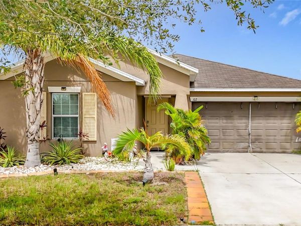 102 CASCADE BEND DRIVE, RUSKIN, FL 33570