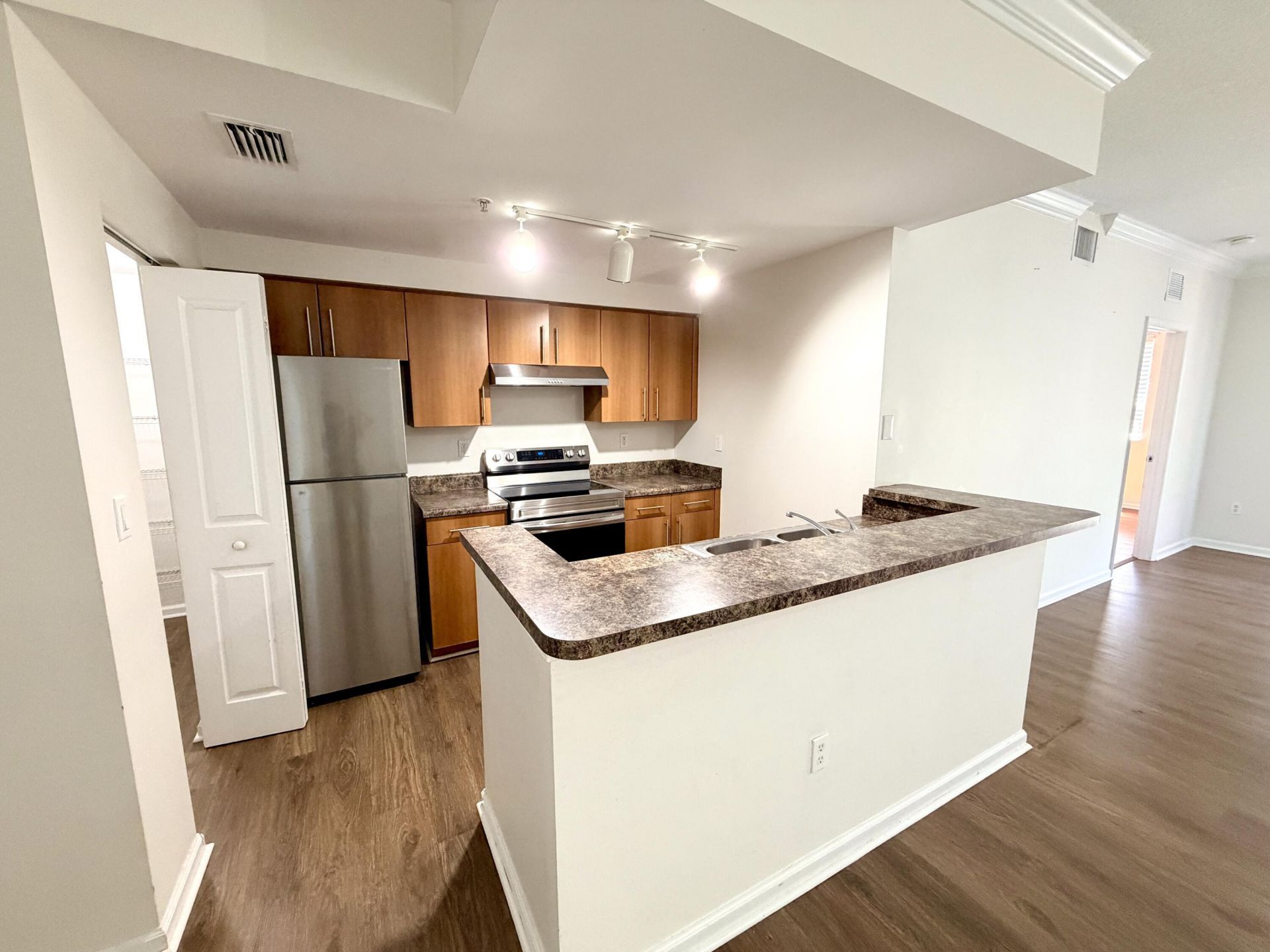 5840 W Sample Road, Unit 303, Coral Springs, FL 33067 Photo