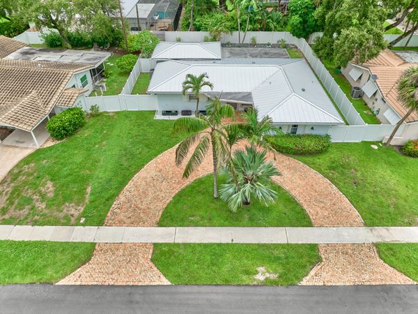683 SW 2ND Street, Boca Raton, FL 33486