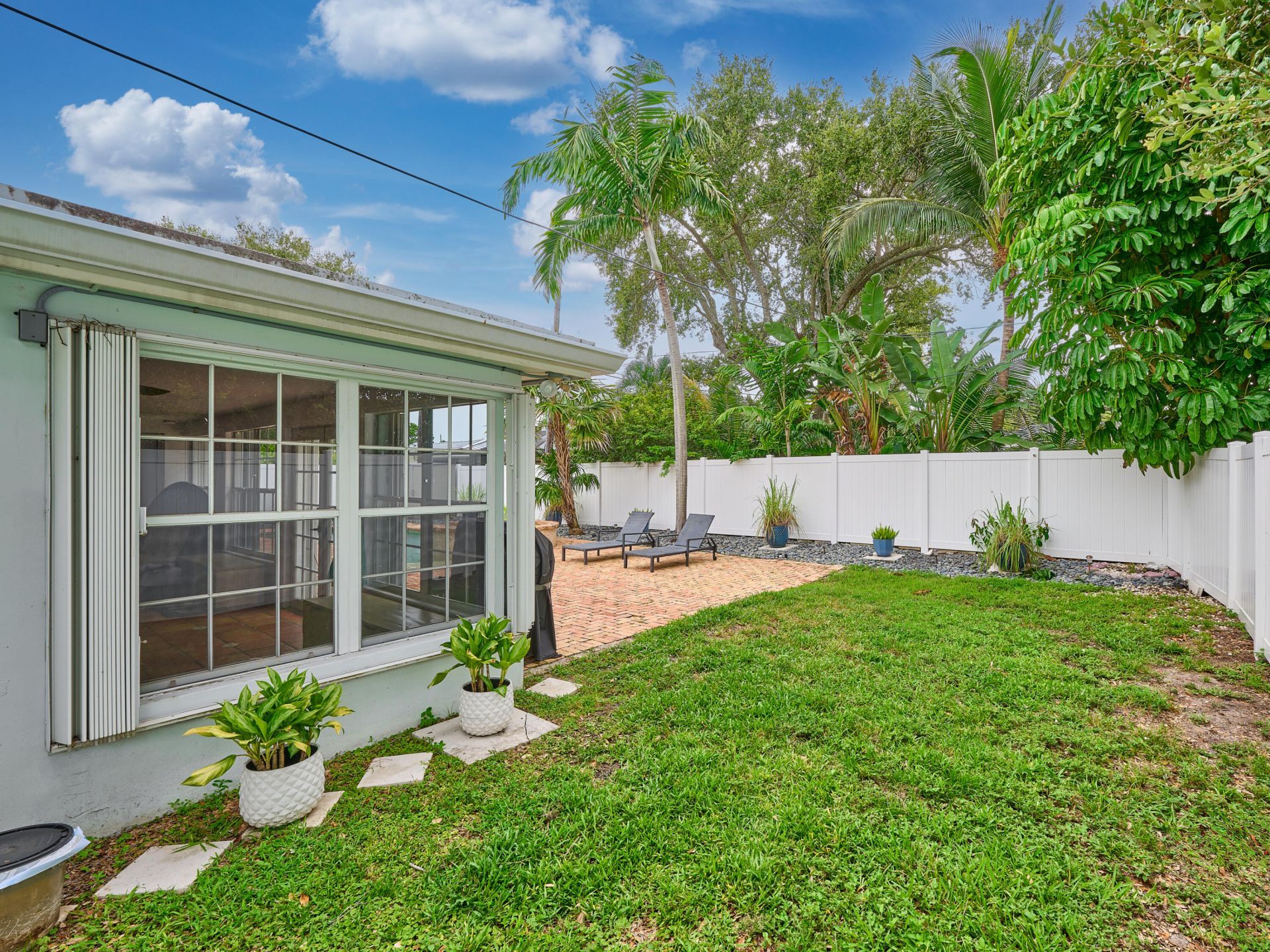 683 SW 2nd Street, Boca Raton, FL 33486 Photo