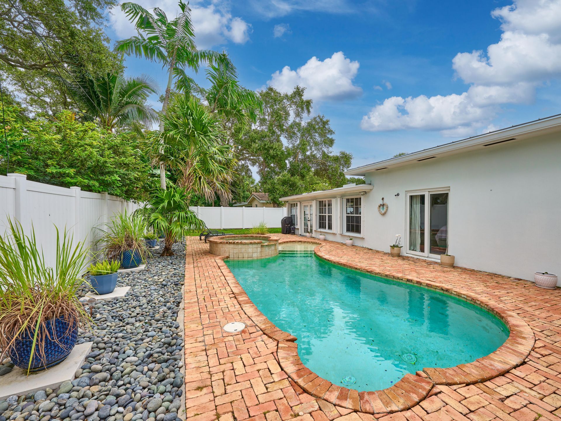 683 SW 2nd Street, Boca Raton, FL 33486 Photo
