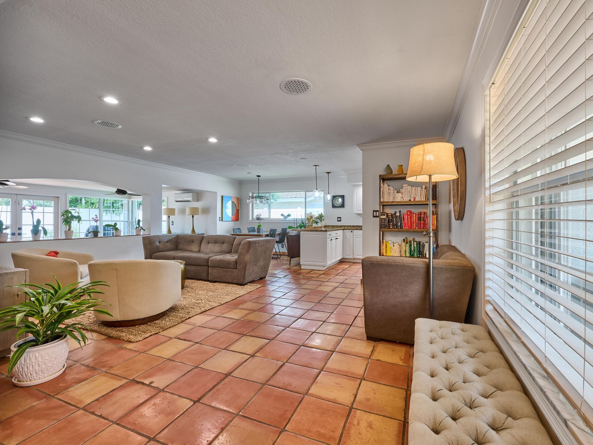 683 SW 2nd Street, Boca Raton, FL 33486 Photo